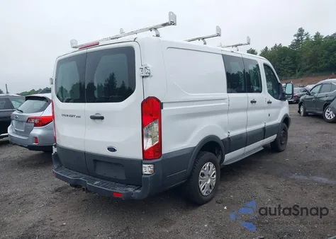 2015 Ford Transit-250 z USA, uszkodzony, nr VIN 1FTNR1ZM9FKA14516